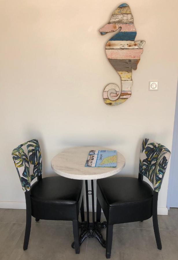 Indigo Apartments & Suites - 'Adults Only' Jan Thiel Εξωτερικό φωτογραφία