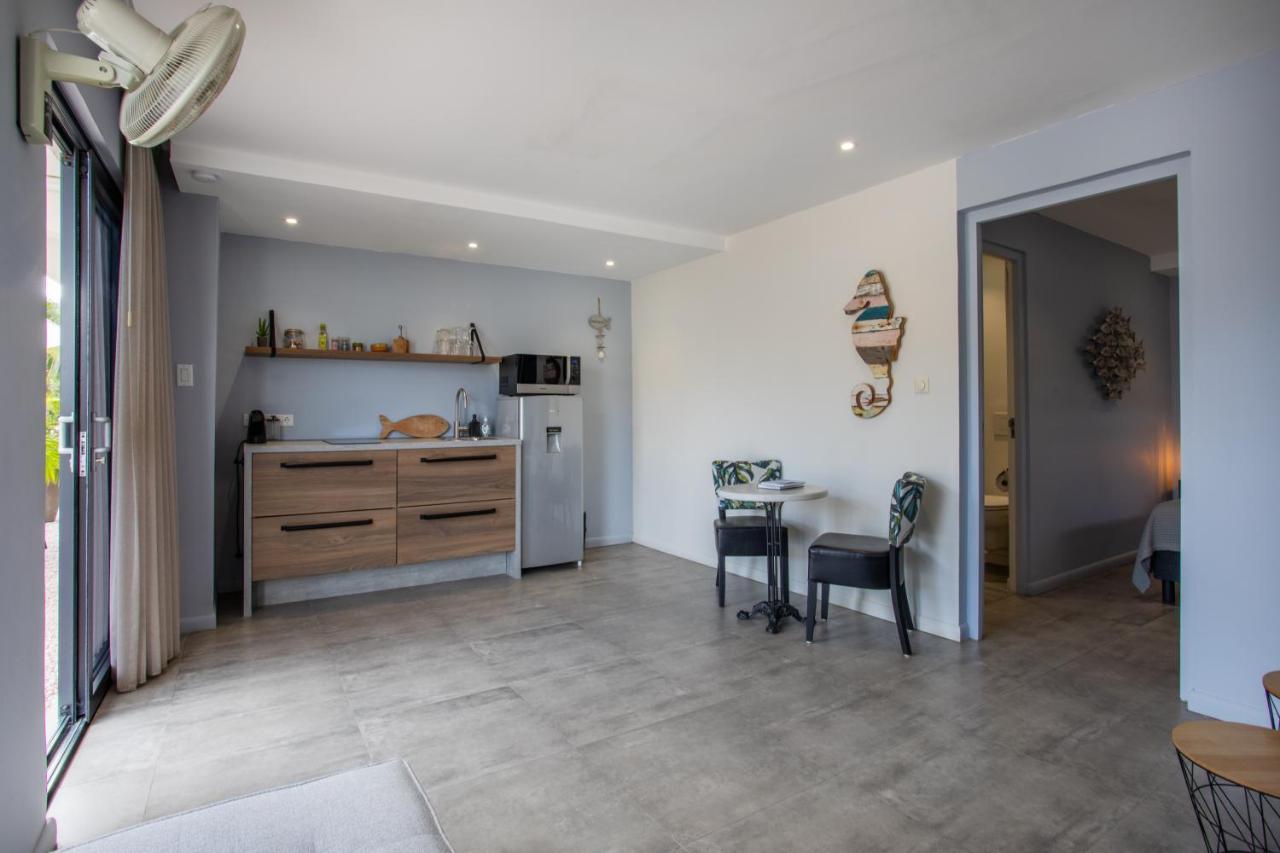 Indigo Apartments & Suites - 'Adults Only' Jan Thiel Εξωτερικό φωτογραφία